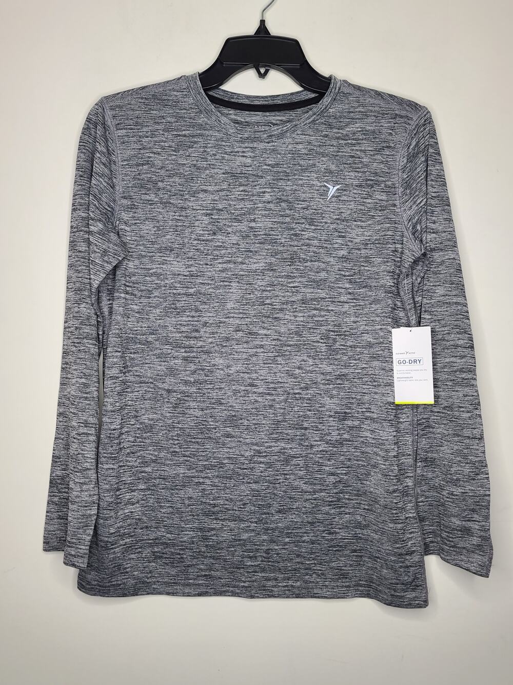 NWT Old Navy go dry workout shirt - xl boys